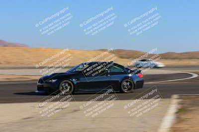 media/Jan-21-2022-Doghouse Garage (Fri) [[9d29b4611c]]/5 beginner/panning (session 1)/
